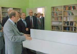 Öztürk kütüphane açtı